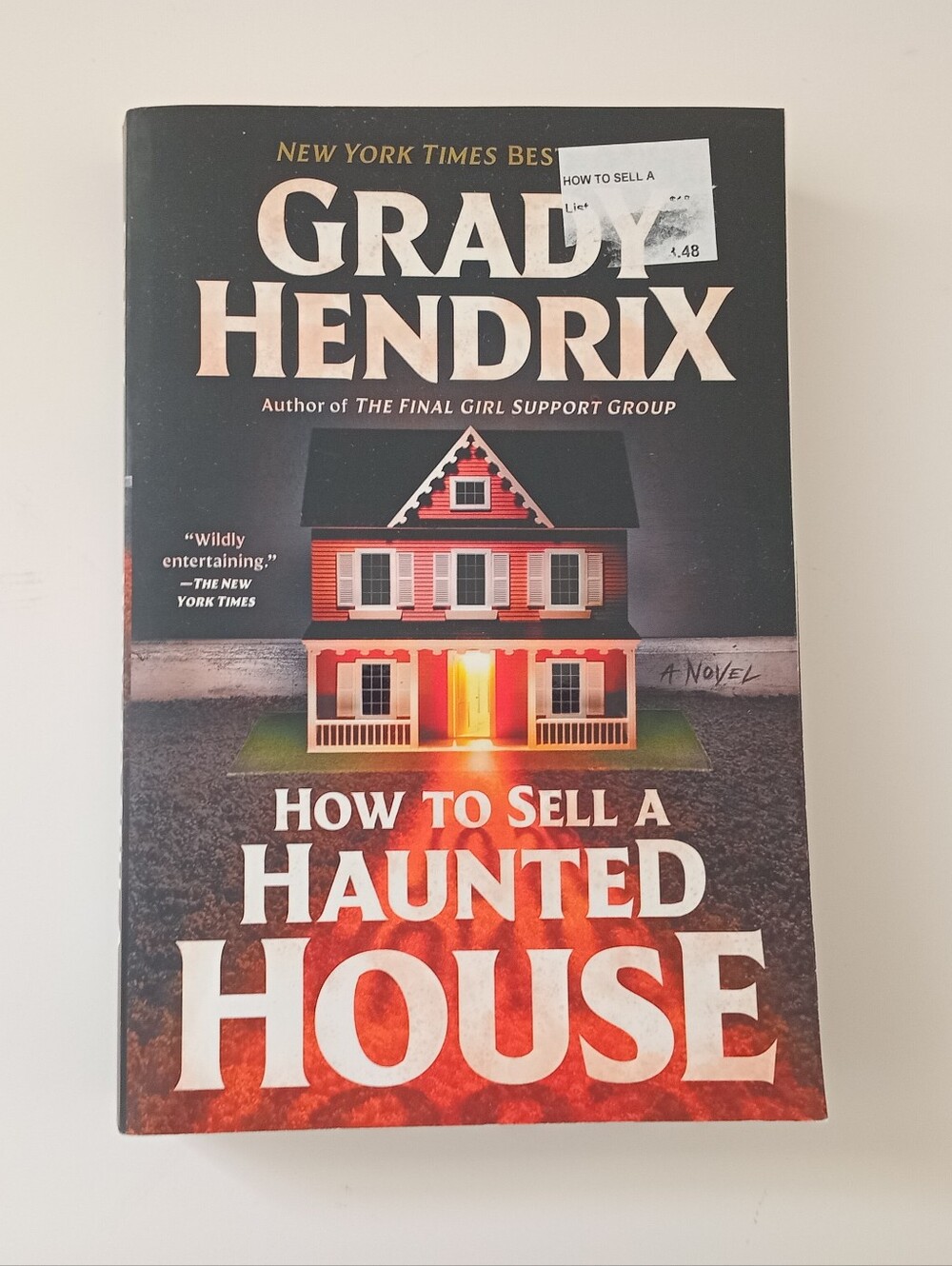 Grady Hendrix How to Sell a Haunted House Horror Paperback 2024